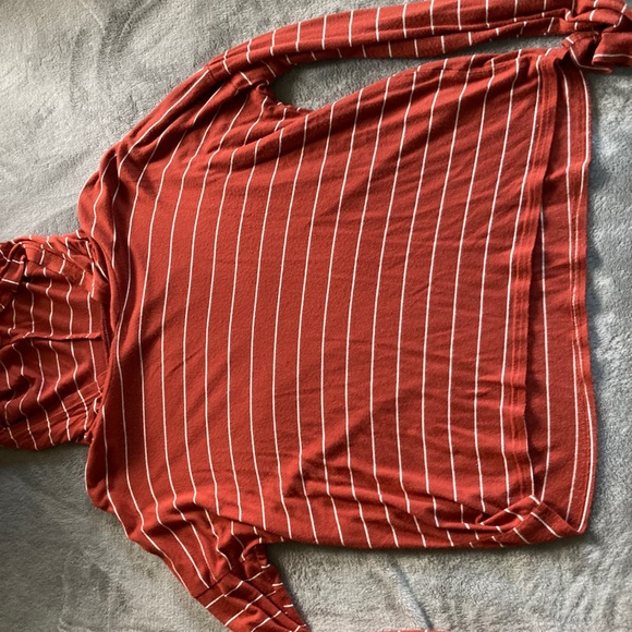 Sweater - Picture 2 of 2